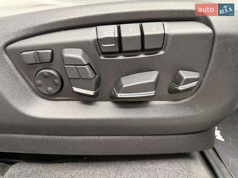 Внедорожник / Кроссовер BMW X5 M 2016 в Киеве