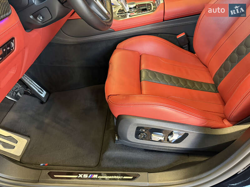 Внедорожник / Кроссовер BMW X5 M 2022 в Киеве