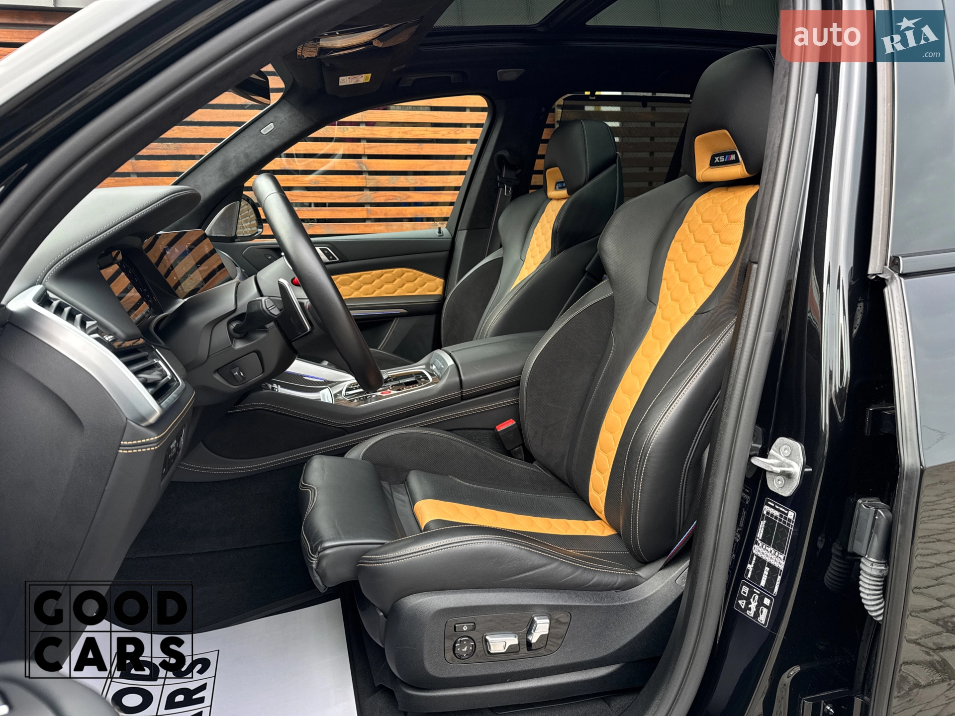2022 BMW X5 M - мініатюра 31