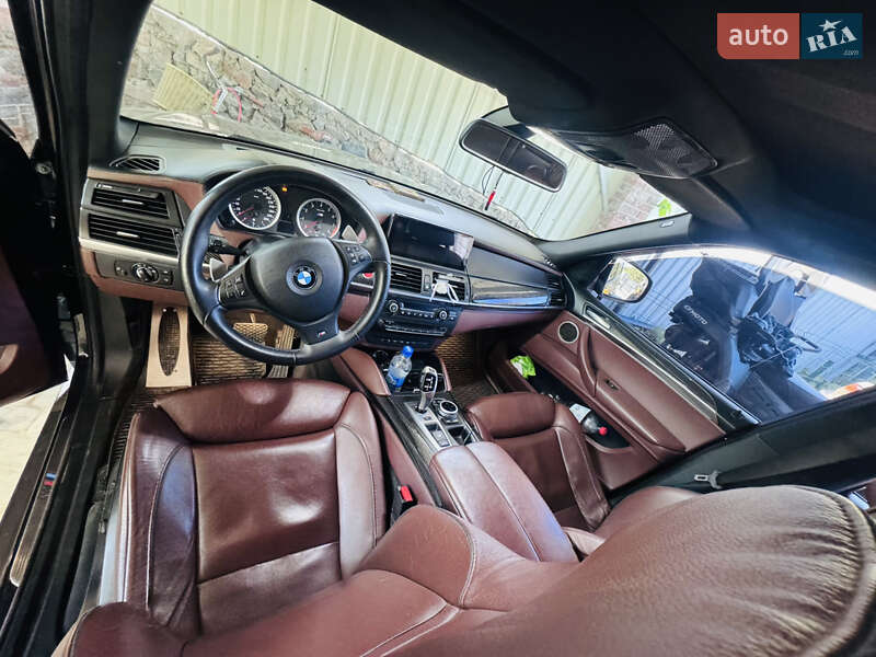 Внедорожник / Кроссовер BMW X5 M 2011 в Днепре