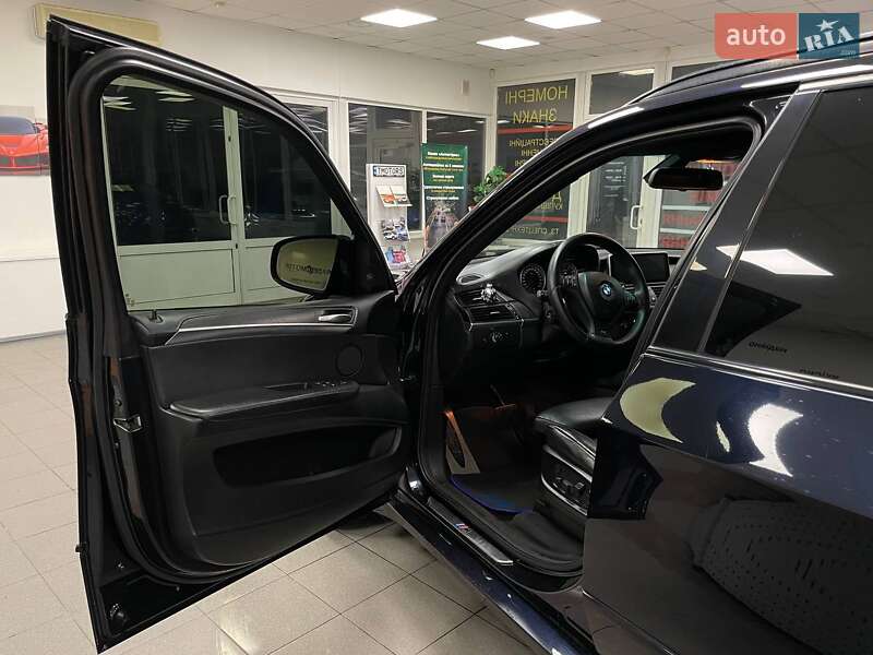 Внедорожник / Кроссовер BMW X5 M 2011 в Киеве