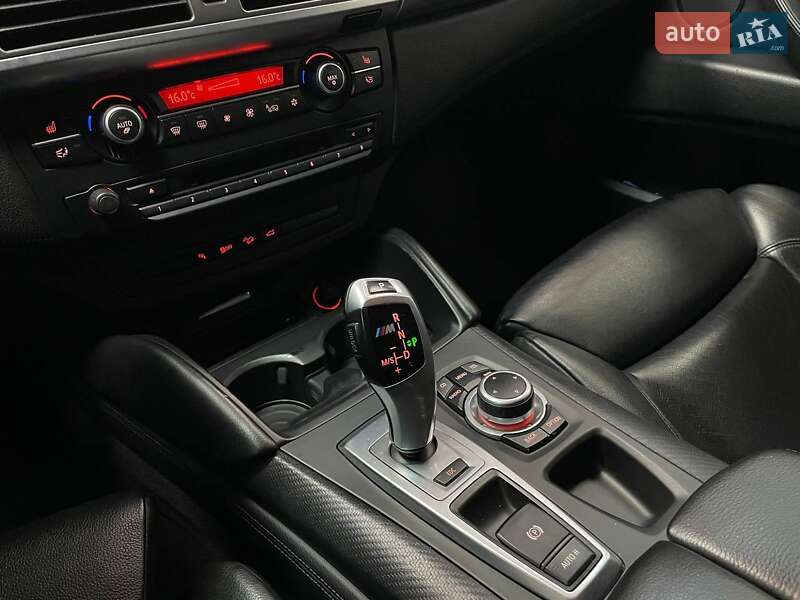 Внедорожник / Кроссовер BMW X5 M 2011 в Киеве