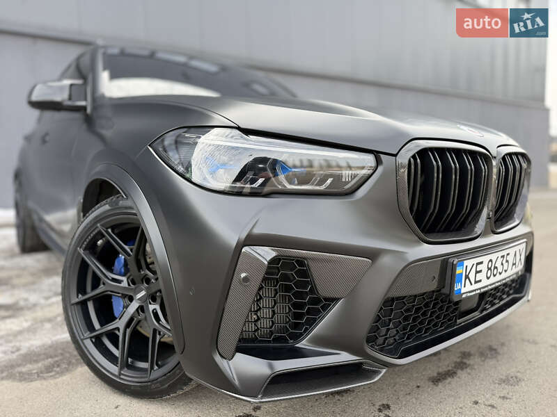 Внедорожник / Кроссовер BMW X5 M 2022 в Киеве