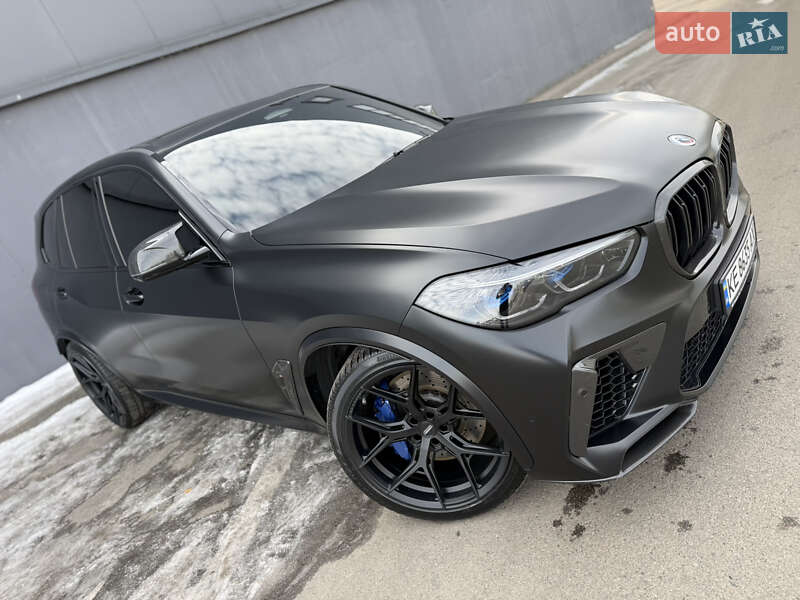 Внедорожник / Кроссовер BMW X5 M 2022 в Киеве