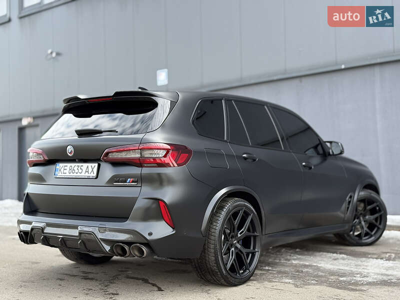Внедорожник / Кроссовер BMW X5 M 2022 в Киеве