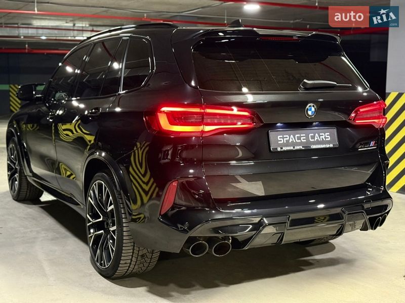 Внедорожник / Кроссовер BMW X5 M 2022 в Киеве