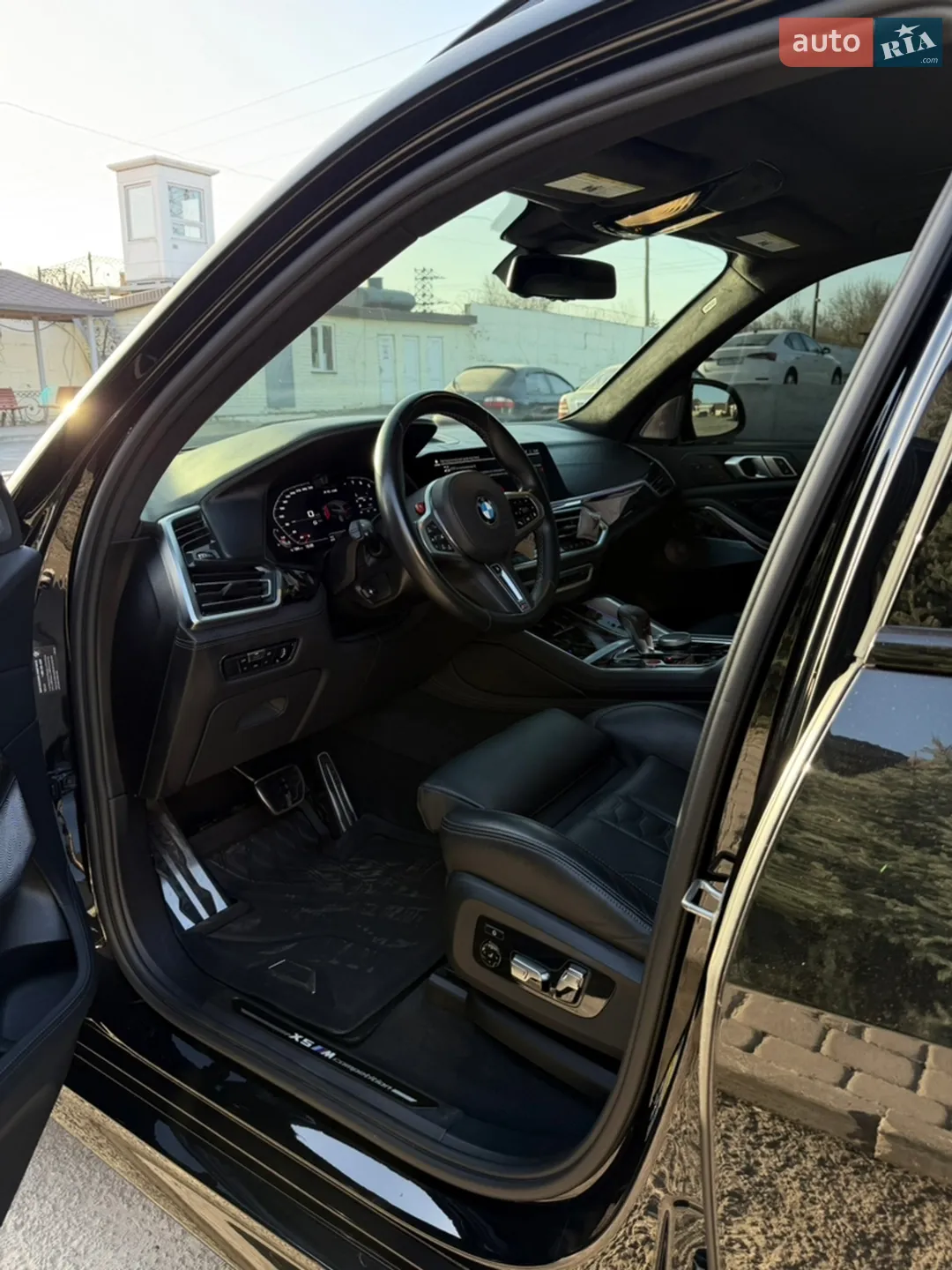 2023 BMW X5 M - мініатюра 13