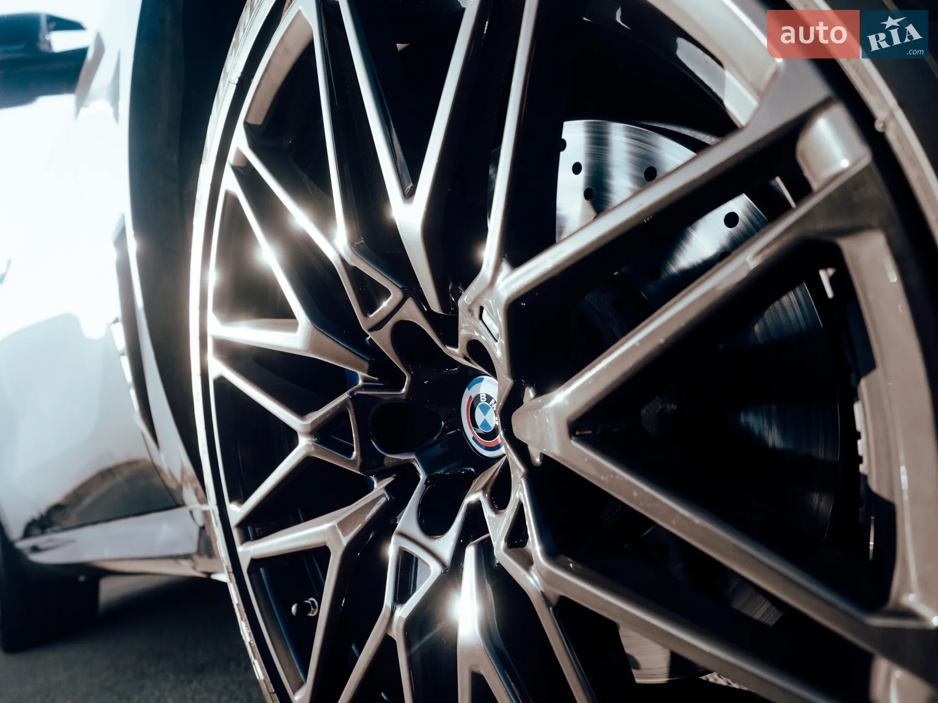 2023 BMW X5 M - мініатюра 25