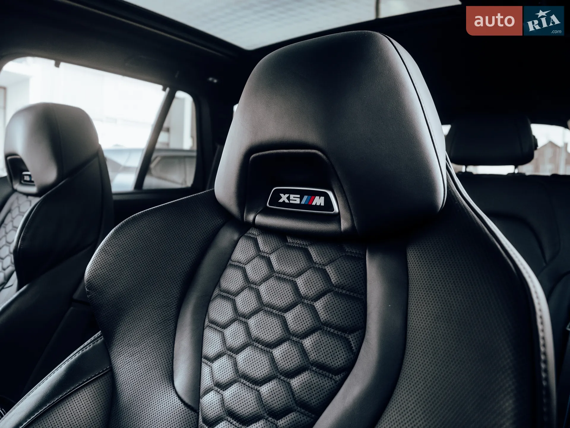 2023 BMW X5 M - мініатюра 40