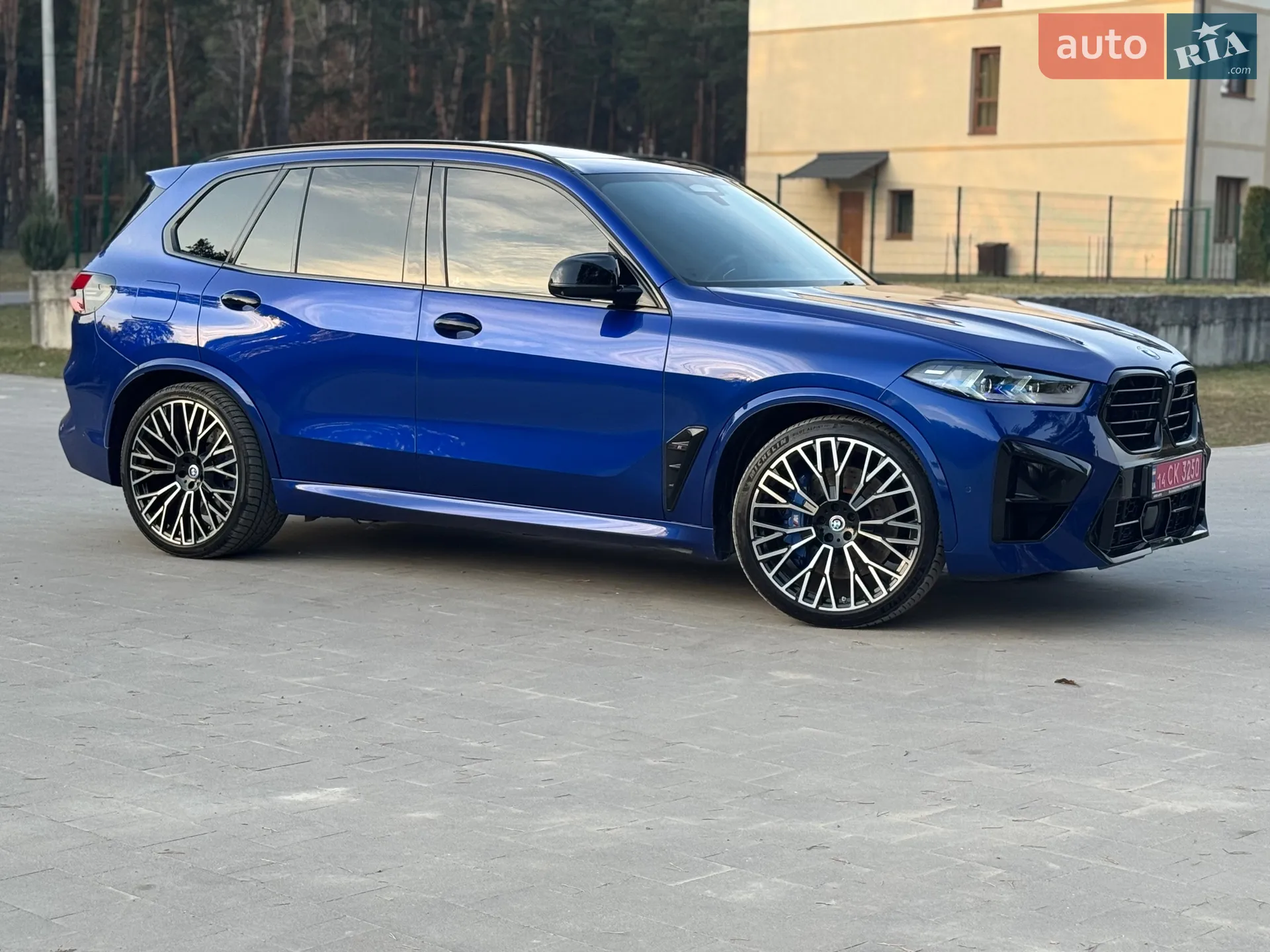 2020 BMW X5 M - мініатюра 6