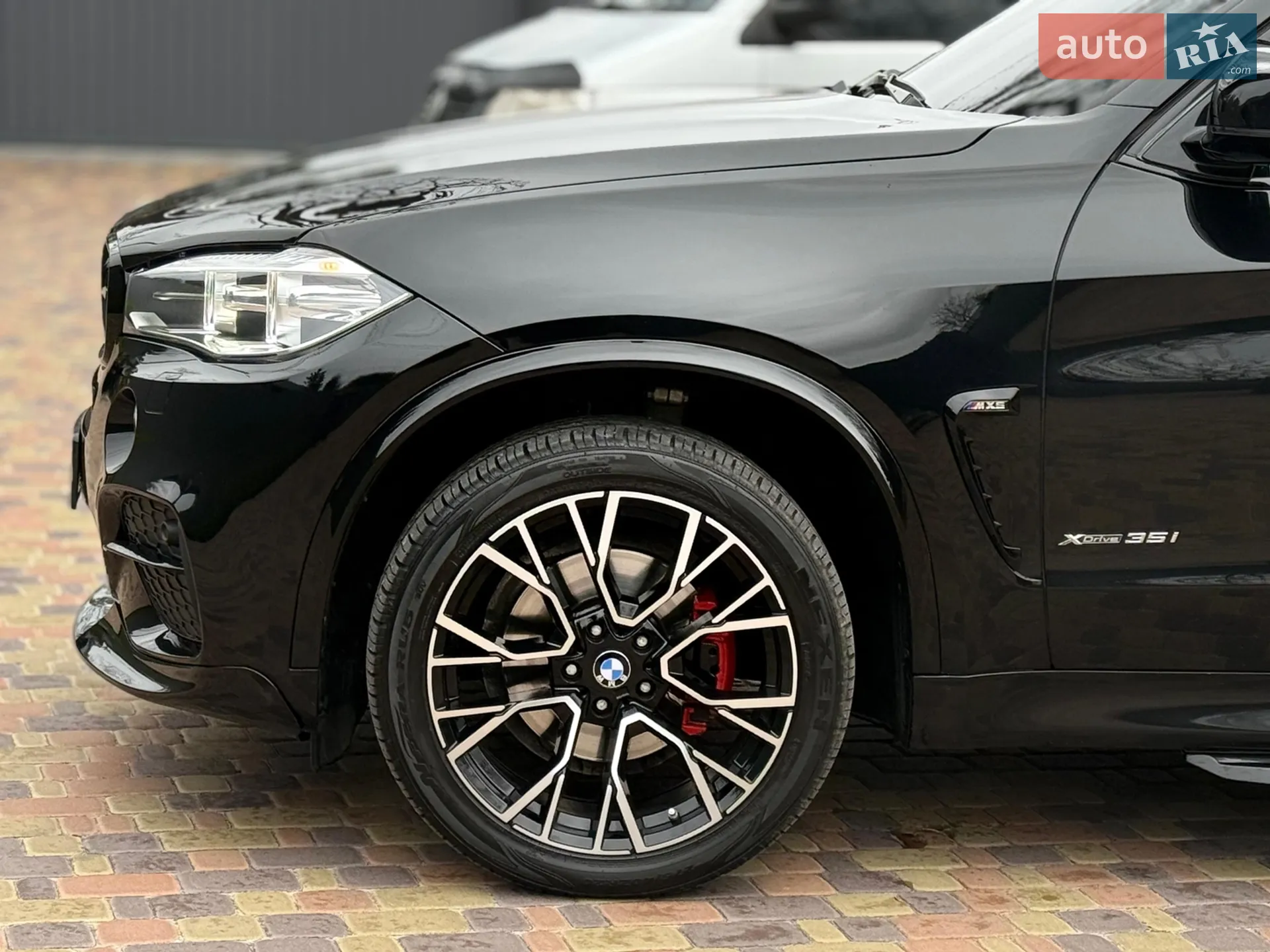 2018 BMW X5 M - мініатюра 12