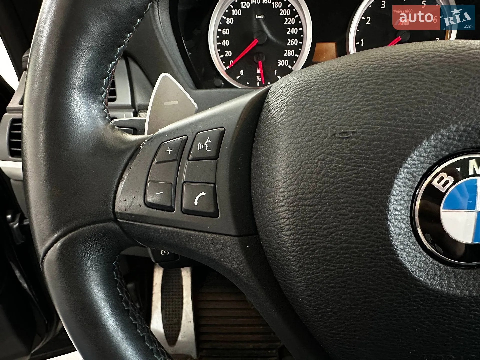 2010 BMW X5 M - мініатюра 28