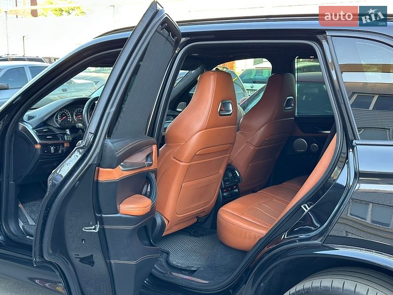Внедорожник / Кроссовер BMW X5 M 2016 в Киеве