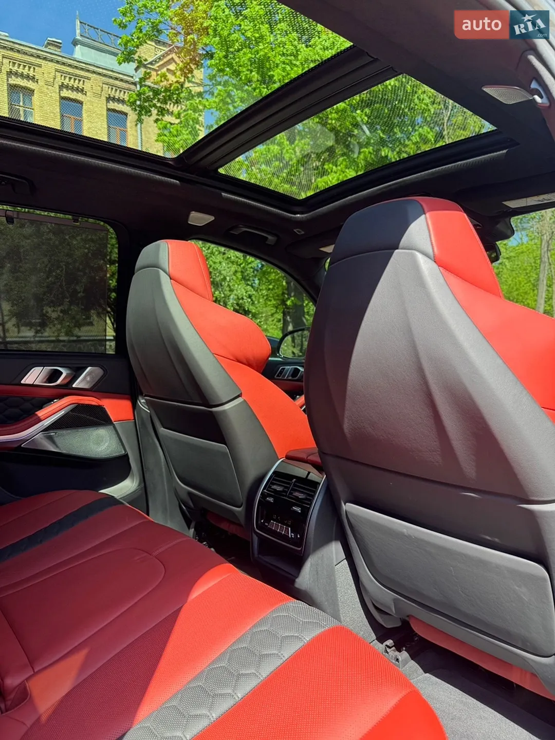 2020 BMW X5 M - мініатюра 26