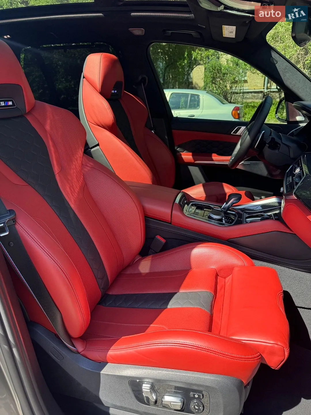 2020 BMW X5 M - мініатюра 31