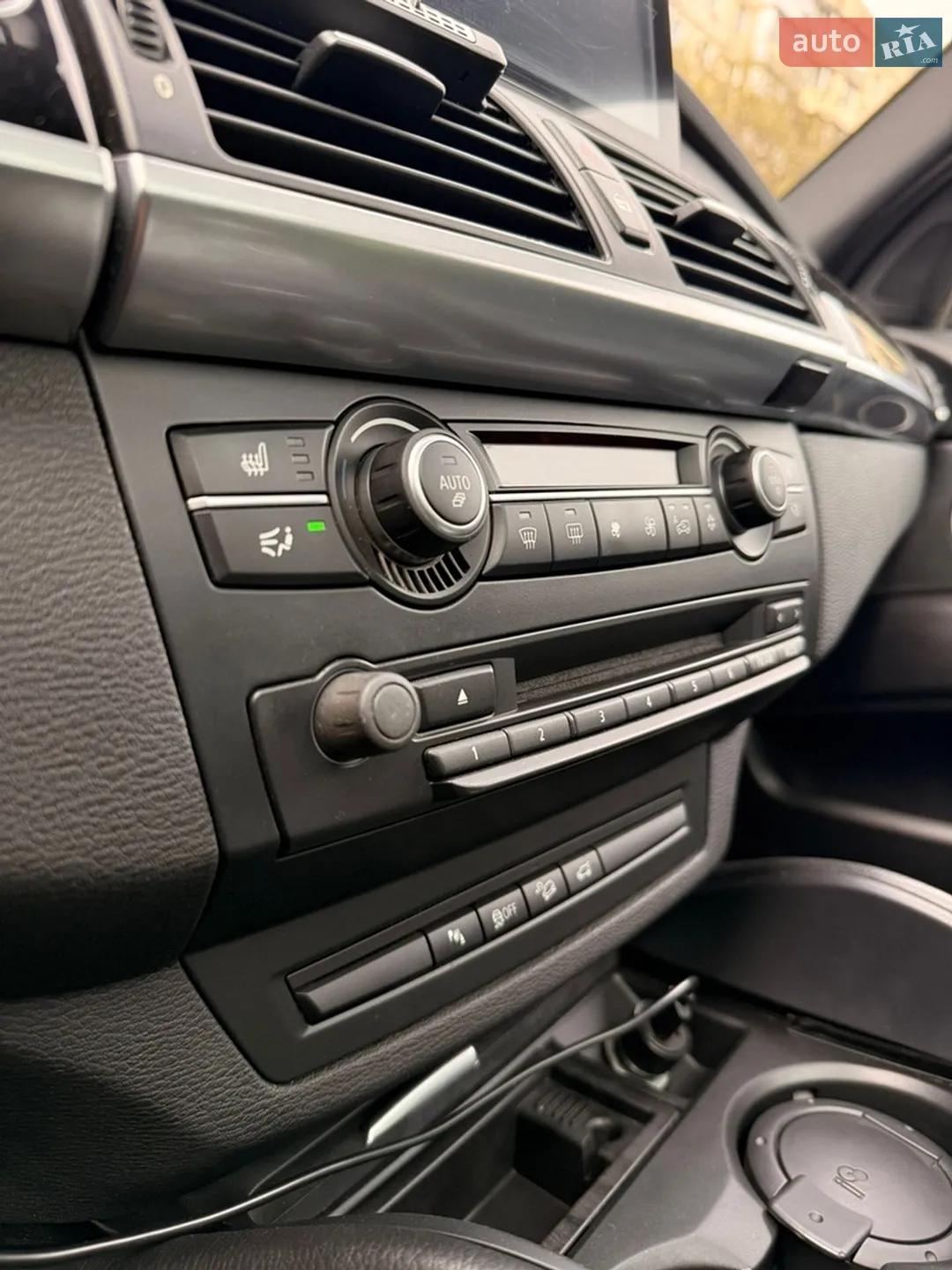 2010 BMW X5 M - мініатюра 17