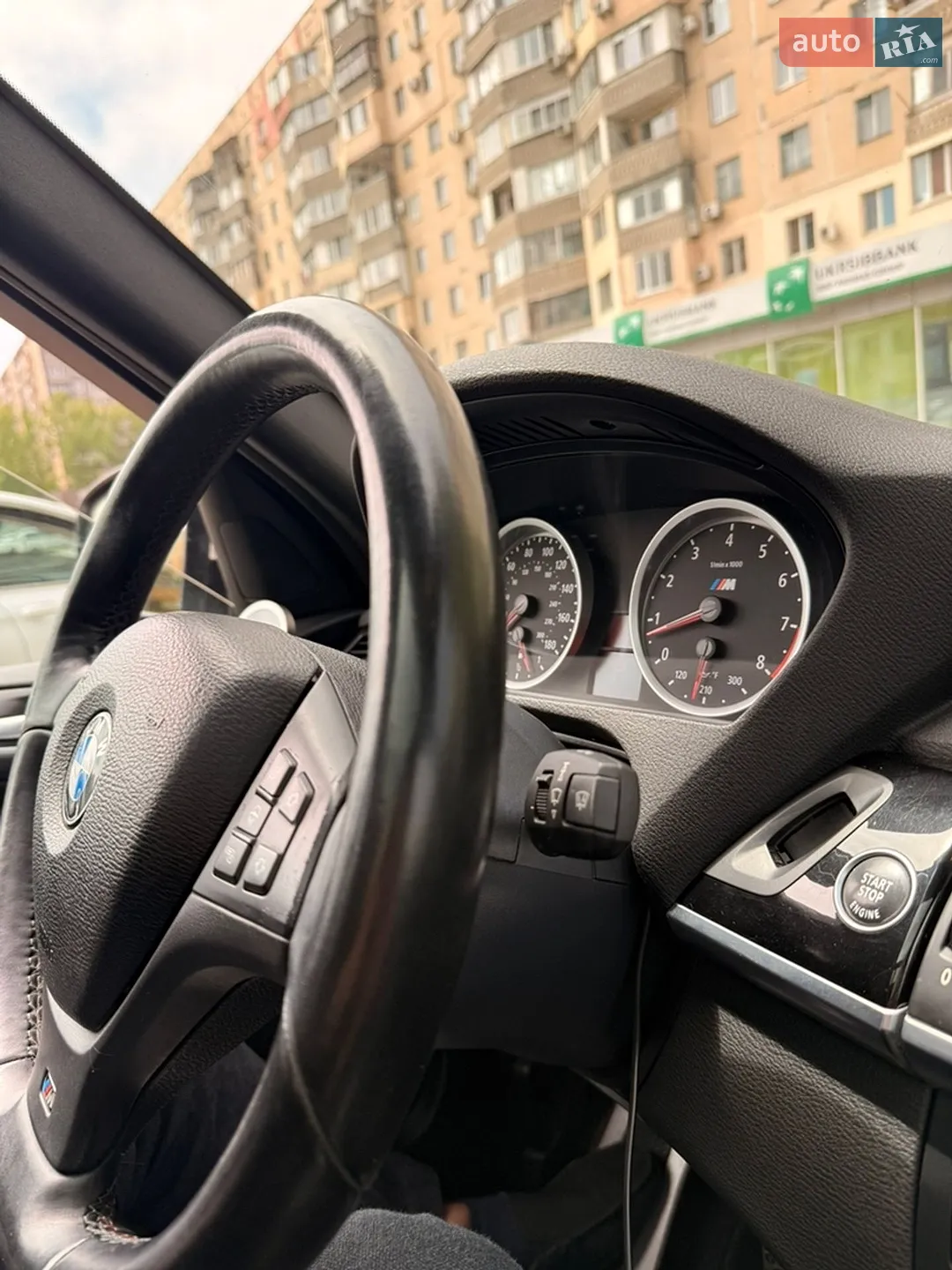 2010 BMW X5 M - мініатюра 28