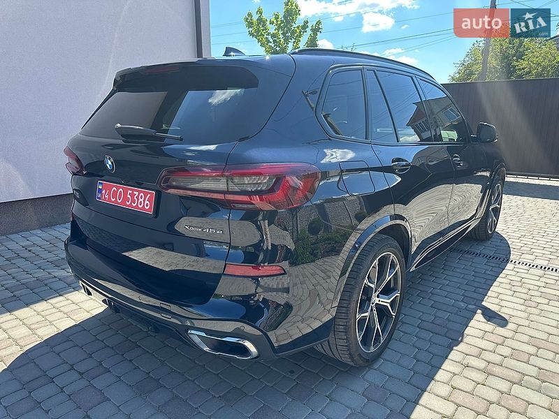 Внедорожник / Кроссовер BMW X5 M 2021 в Виннице