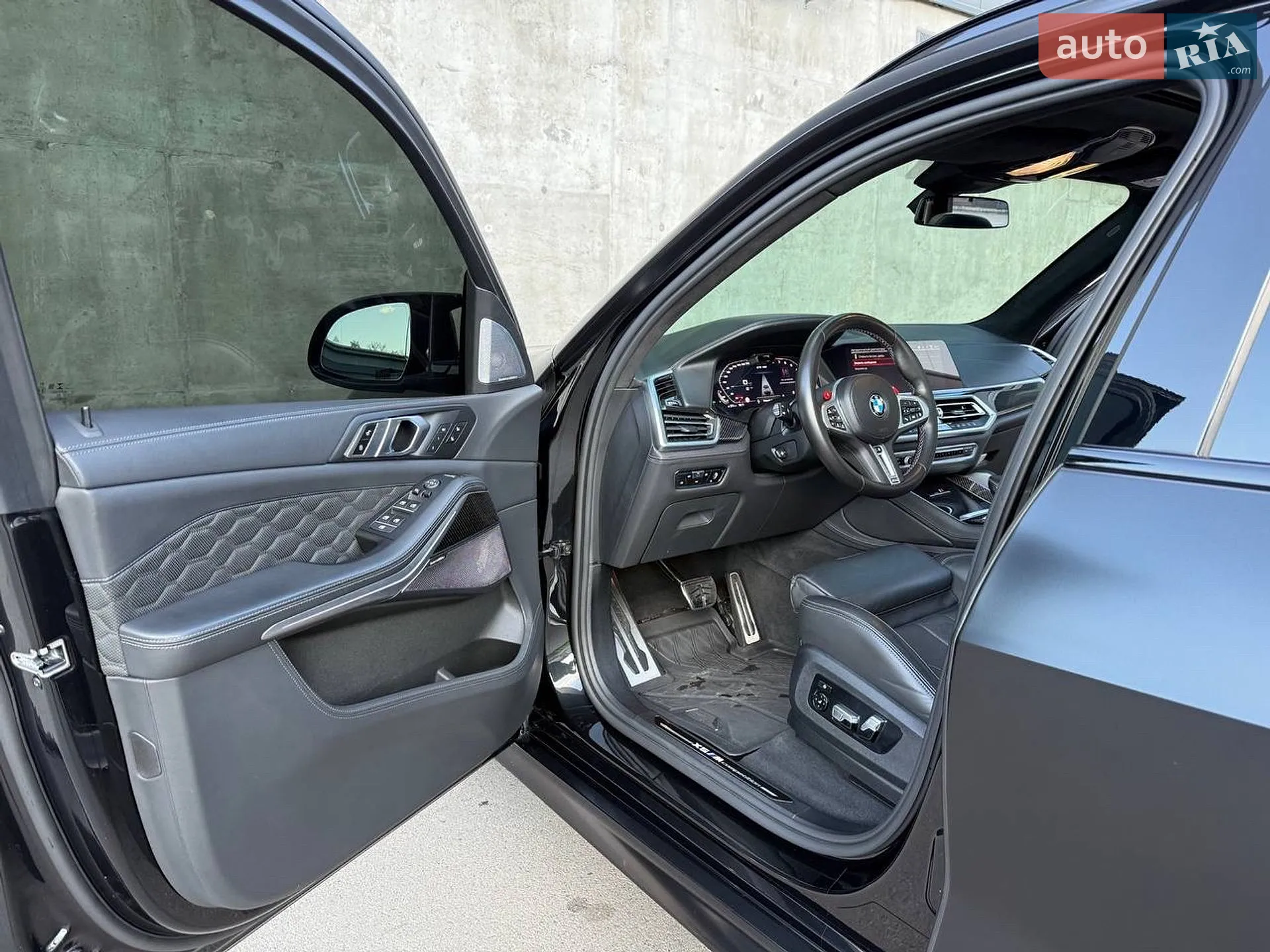 2022 BMW X5 M - мініатюра 26