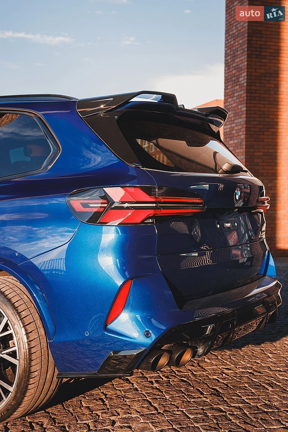 2022 BMW X5 M - мініатюра 17