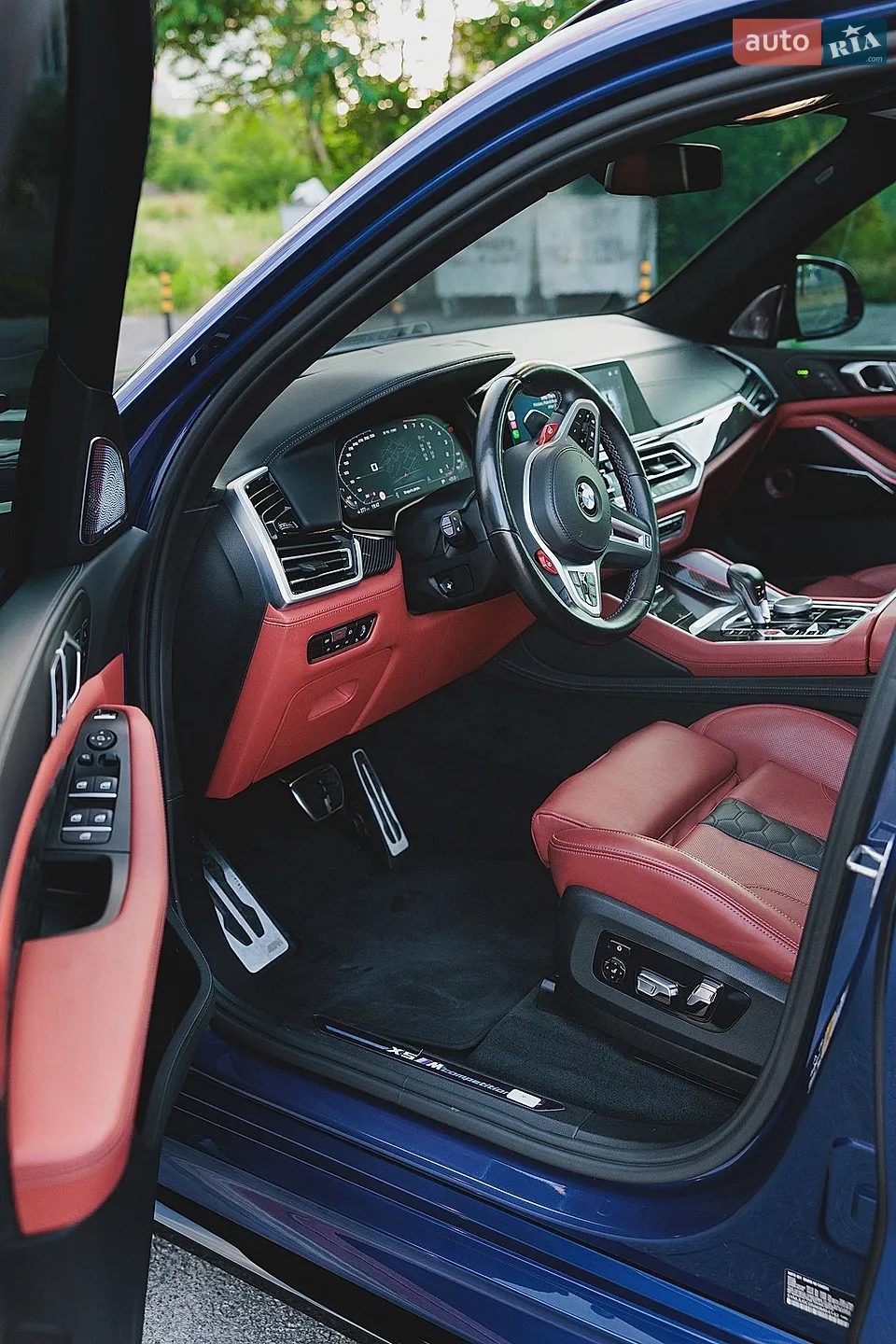 2022 BMW X5 M - мініатюра 19