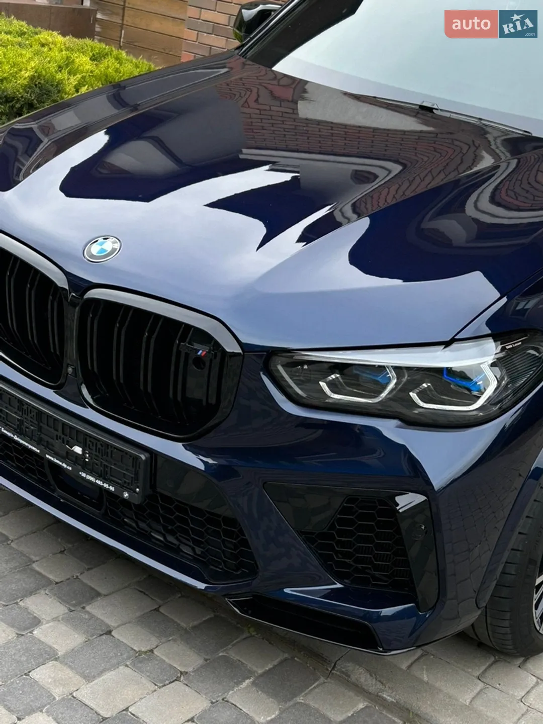 2022 BMW X5 M - мініатюра 8