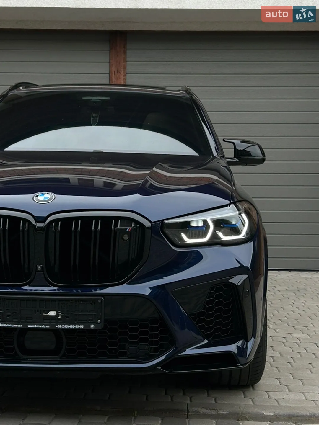 2022 BMW X5 M - мініатюра 11