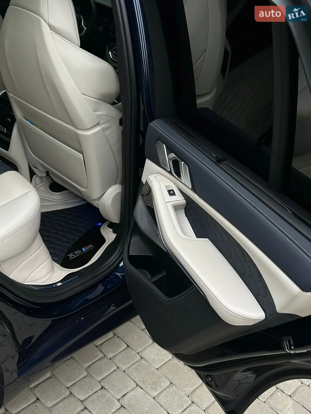2022 BMW X5 M - мініатюра 39