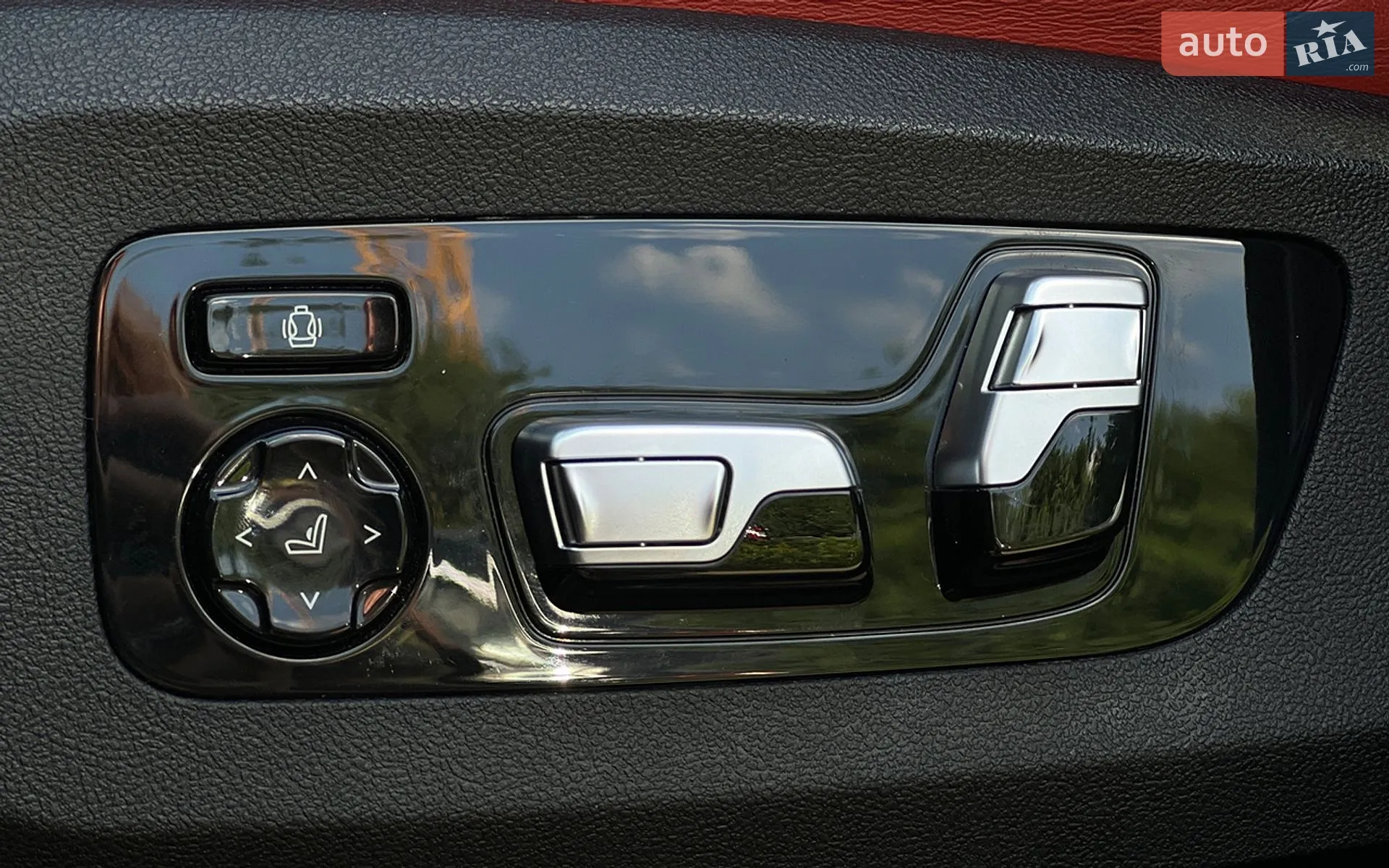 2020 BMW X5 M - мініатюра 30