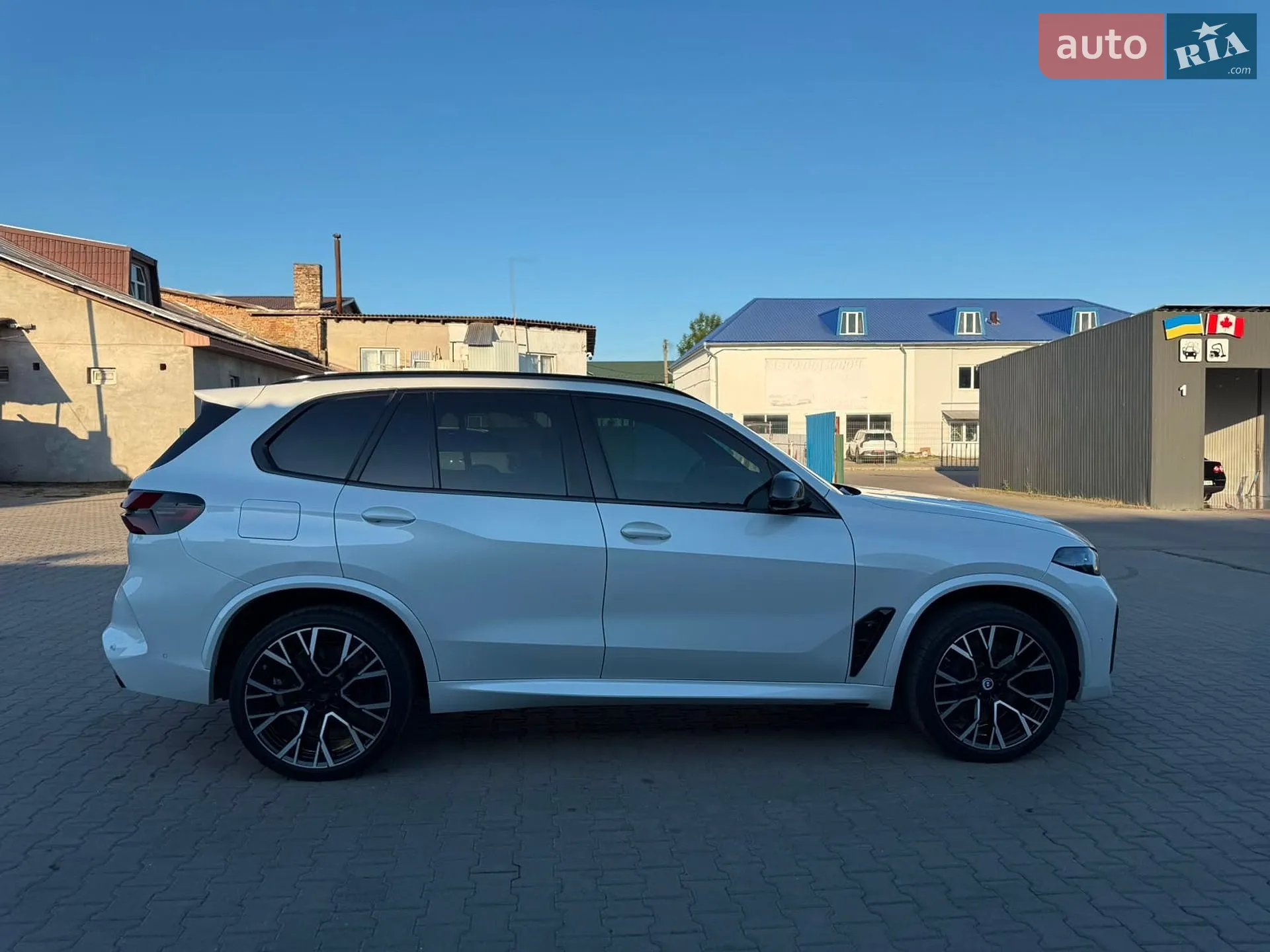 2022 BMW X5 M - мініатюра 4