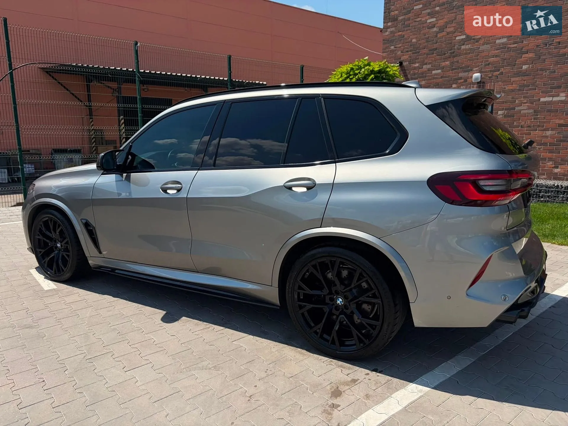 2022 BMW X5 M - мініатюра 54