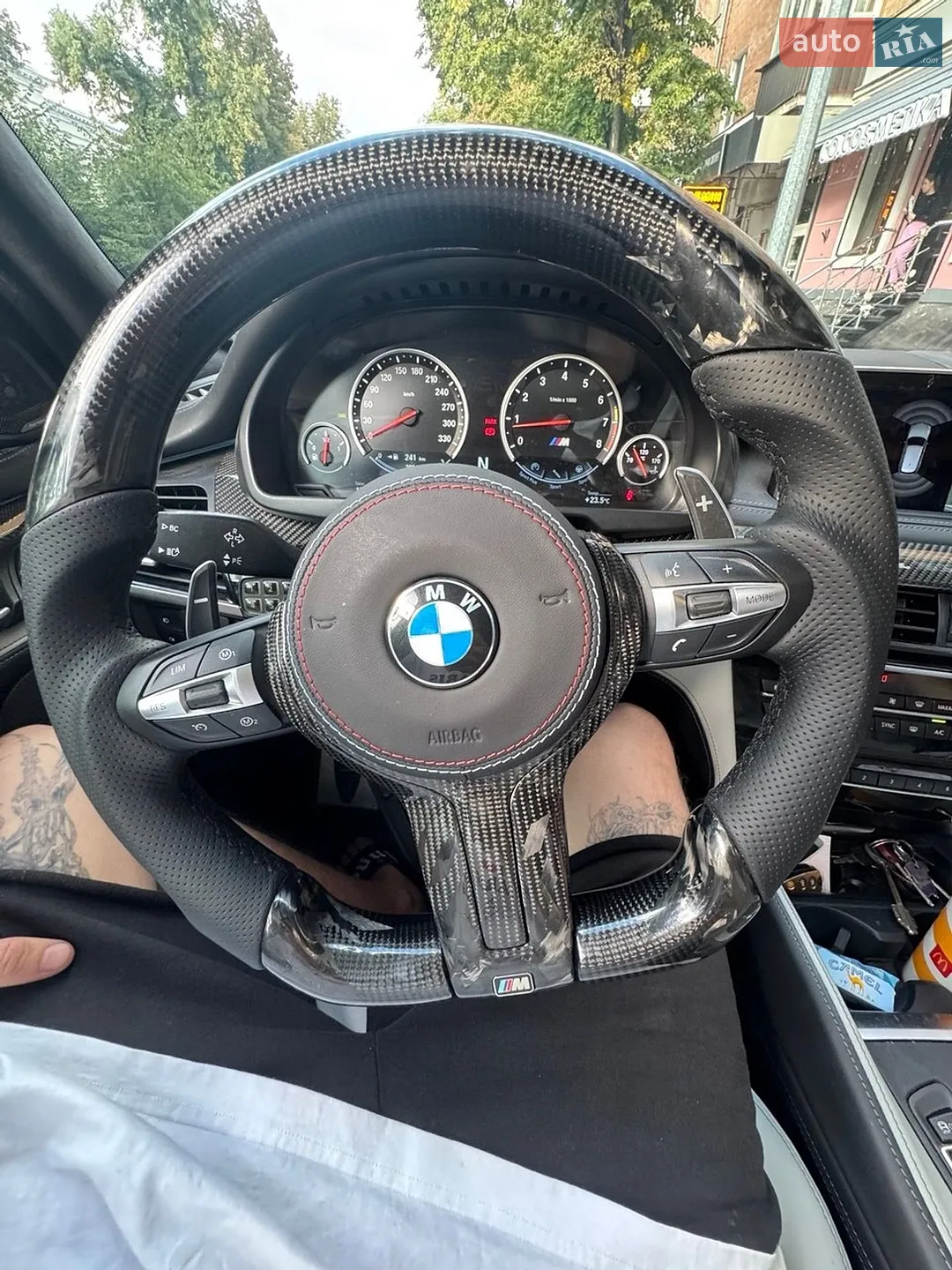 2017 BMW X5 M - мініатюра 10
