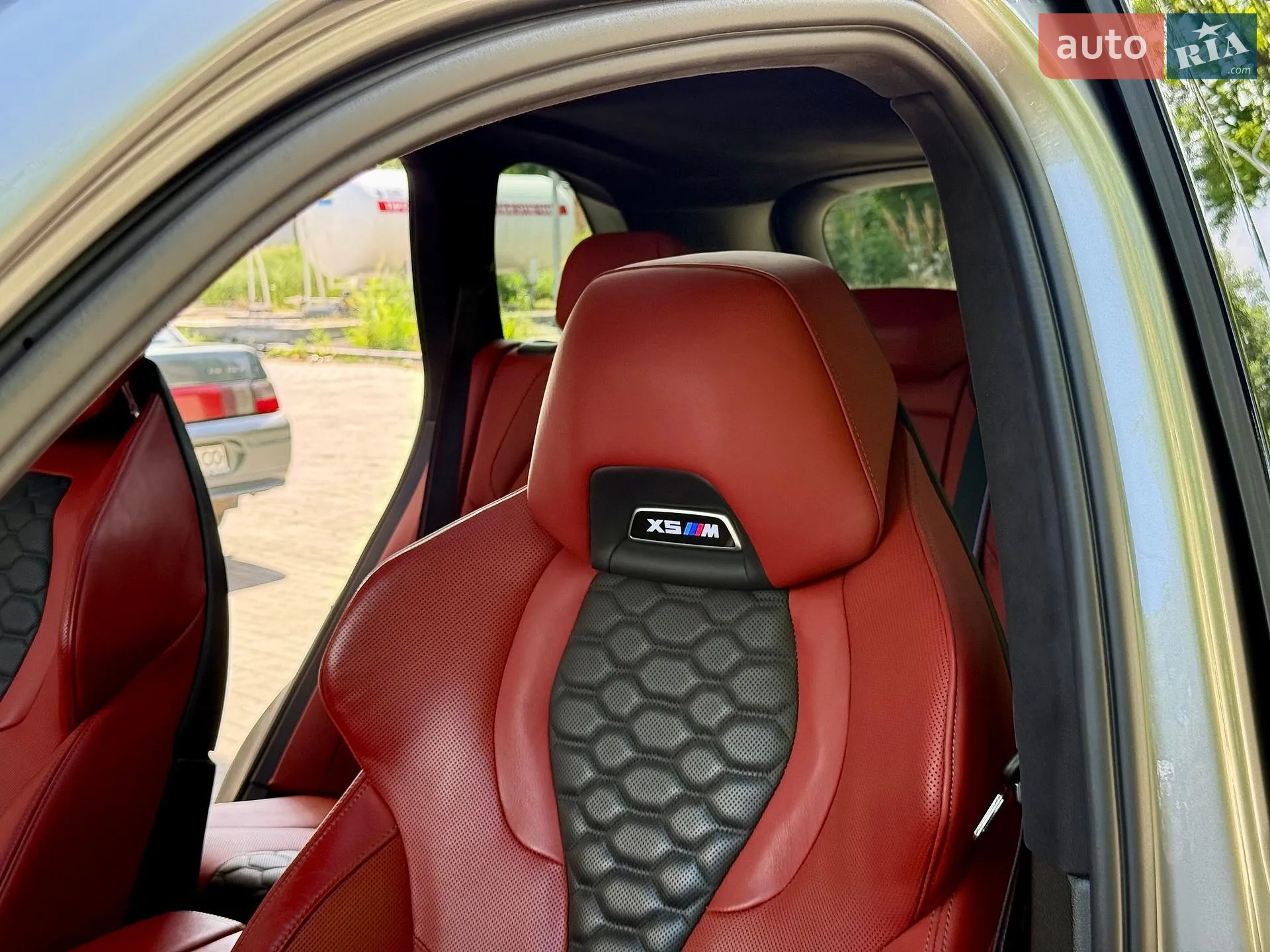 2021 BMW X5 M - мініатюра 25