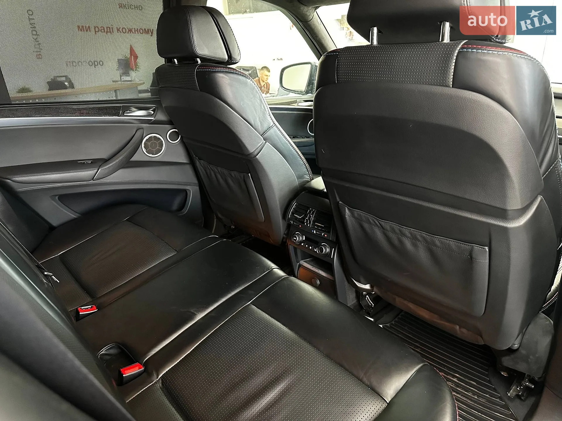 2010 BMW X5 M - мініатюра 21