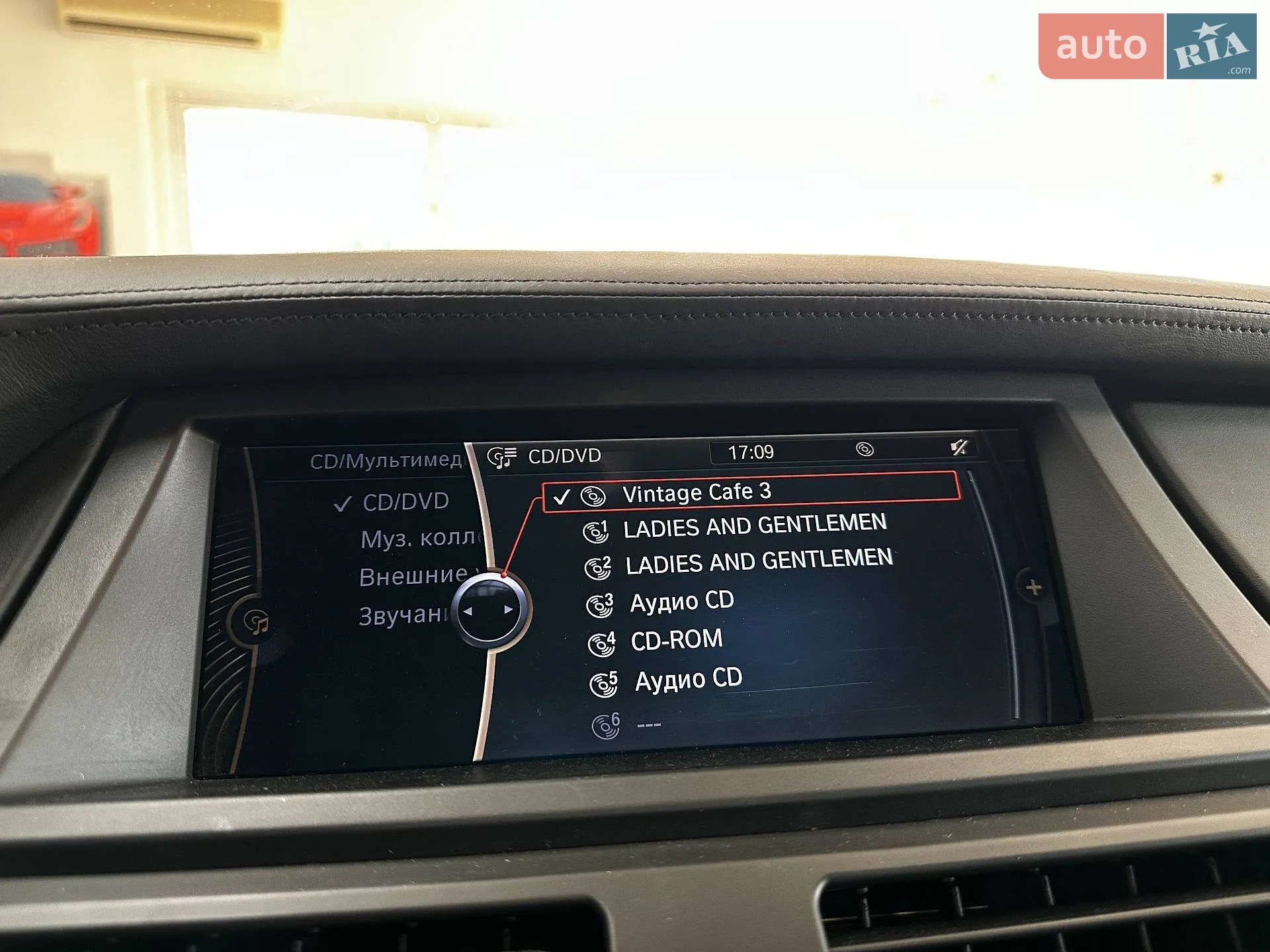 2010 BMW X5 M - мініатюра 35