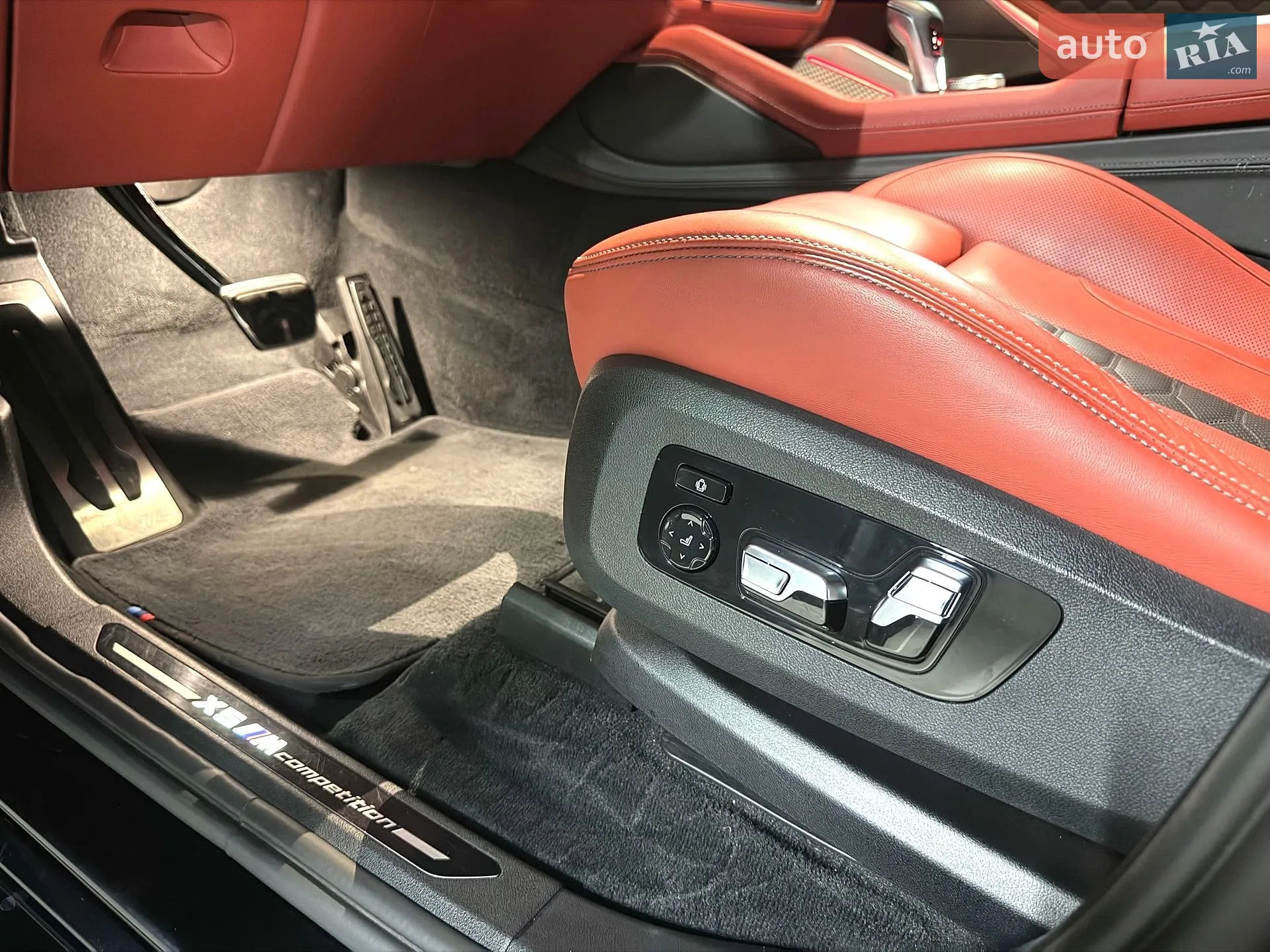 2020 BMW X5 M - мініатюра 23