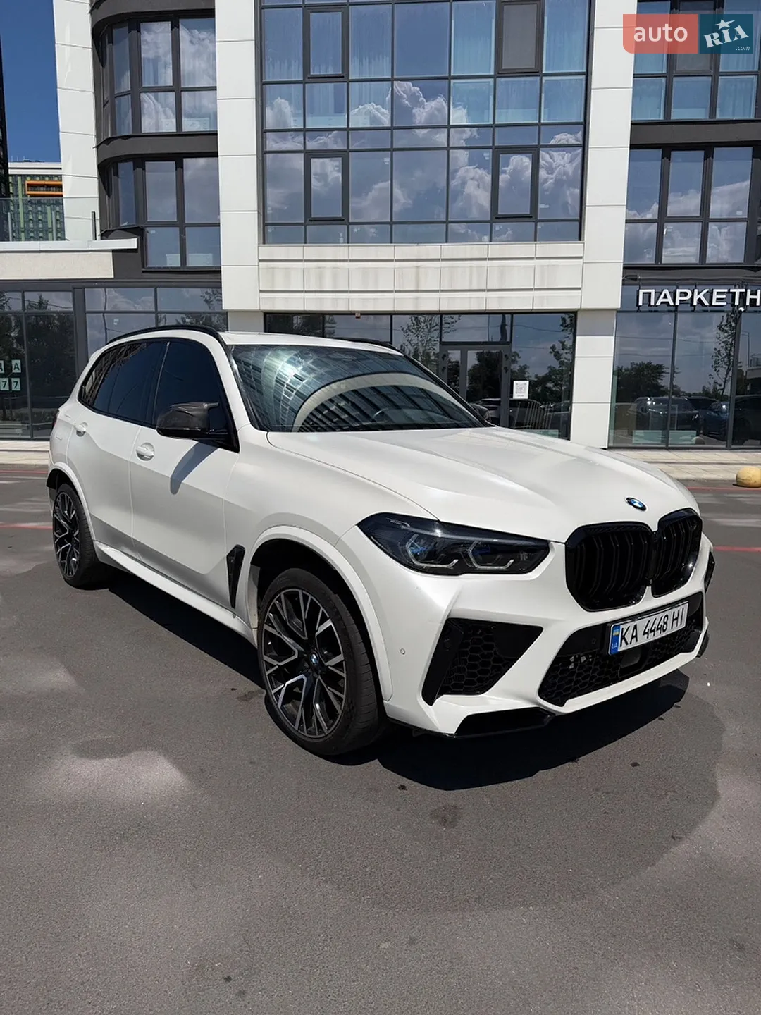 2022 BMW X5 M - мініатюра 3