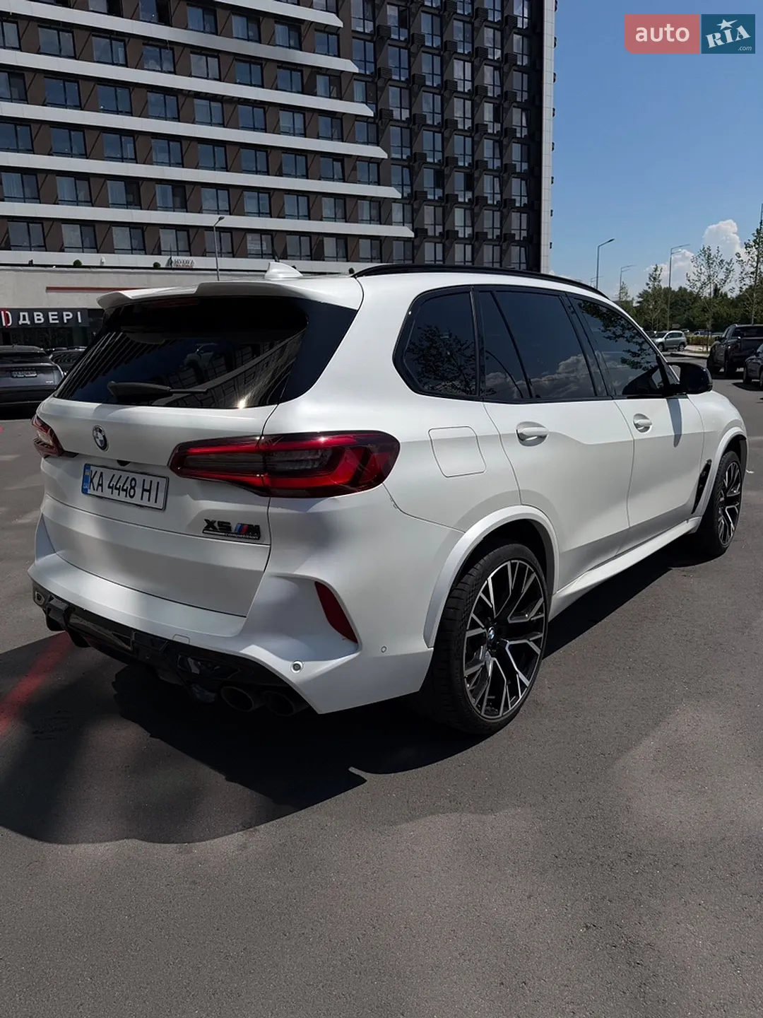2022 BMW X5 M - мініатюра 7