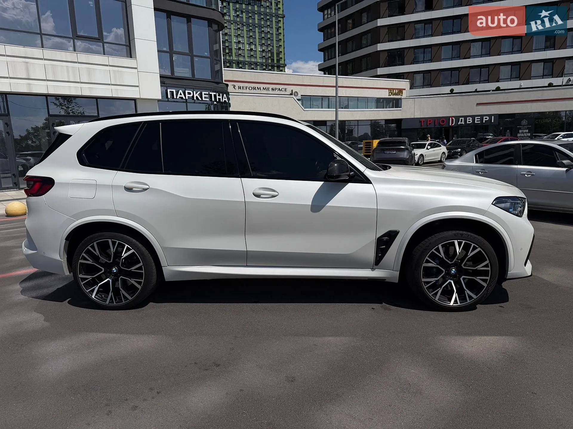 2022 BMW X5 M - мініатюра 9