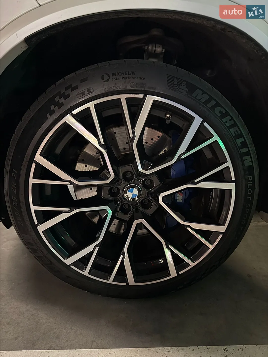 2022 BMW X5 M - мініатюра 17