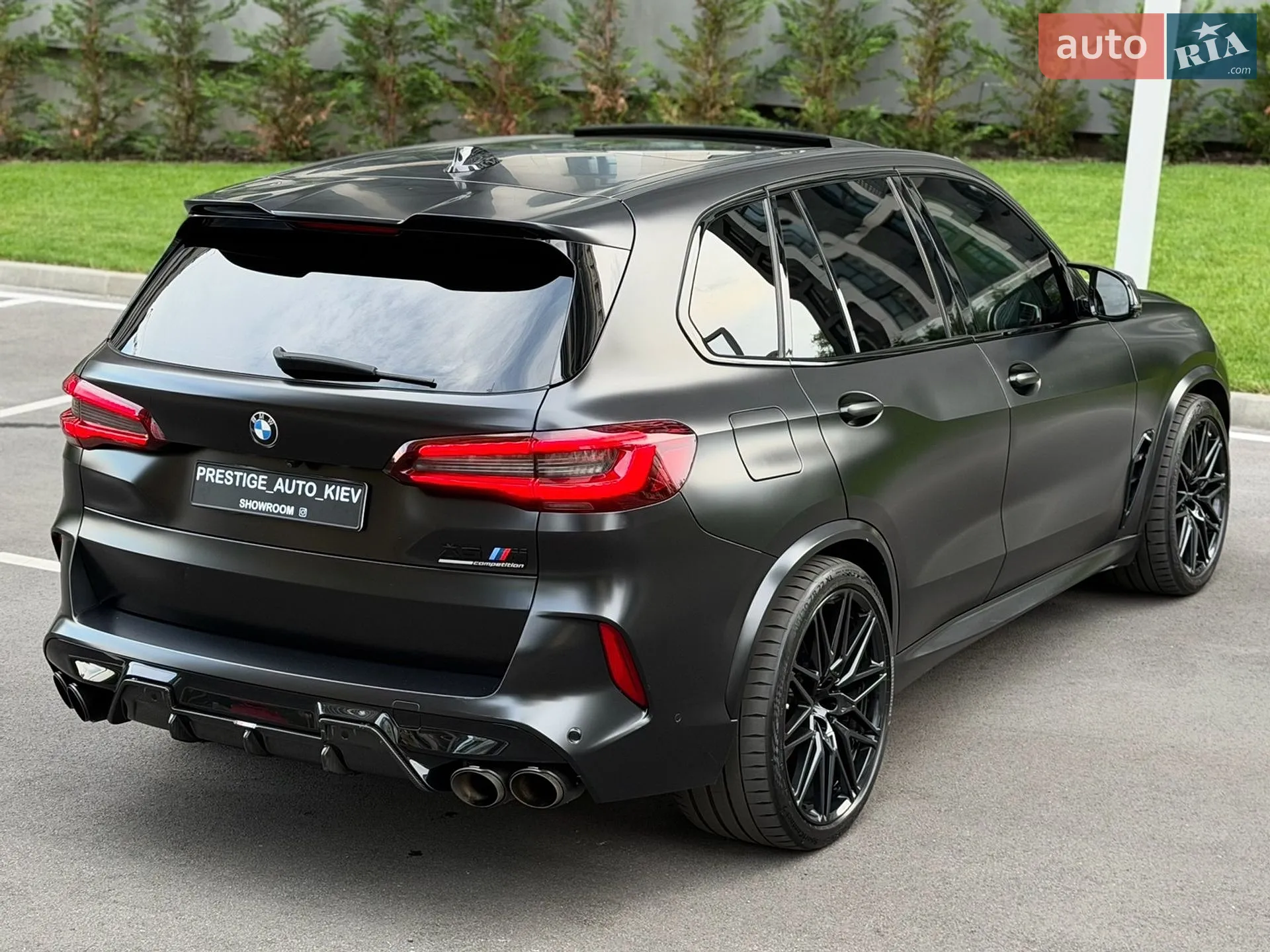 2020 BMW X5 M - мініатюра 17