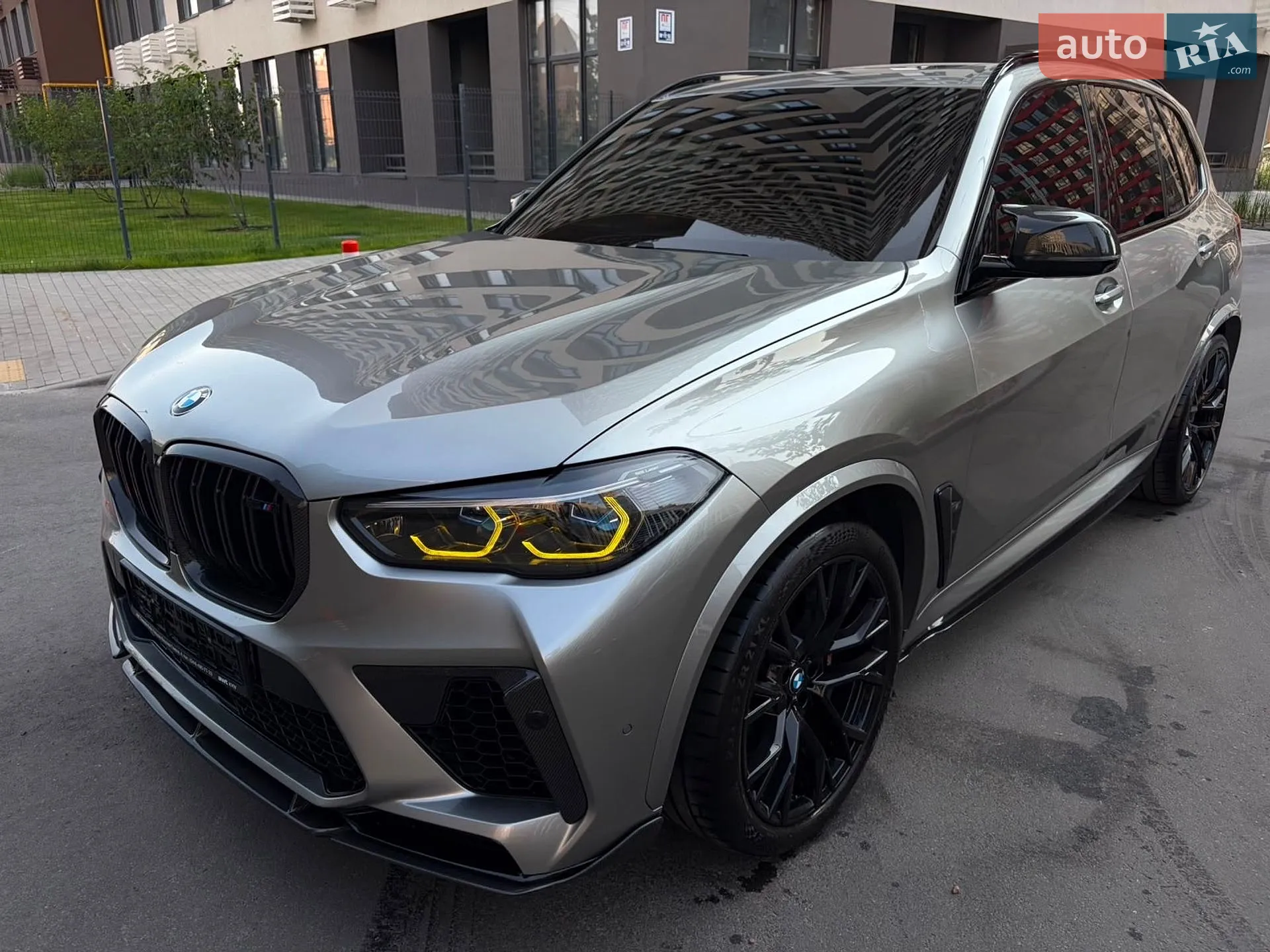2022 BMW X5 M - мініатюра 23