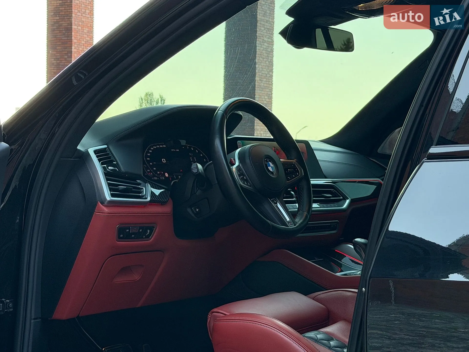 2022 BMW X5 M - мініатюра 28