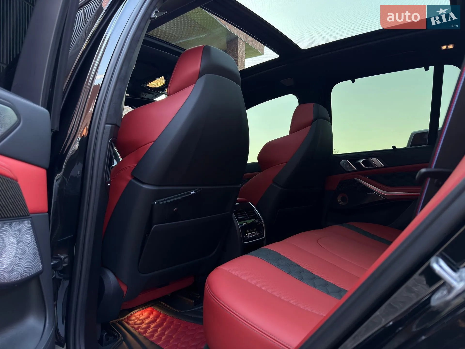 2022 BMW X5 M - мініатюра 35