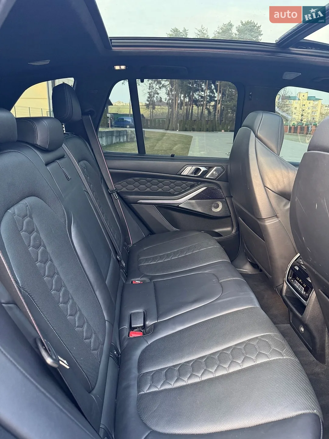 2020 BMW X5 M - мініатюра 9
