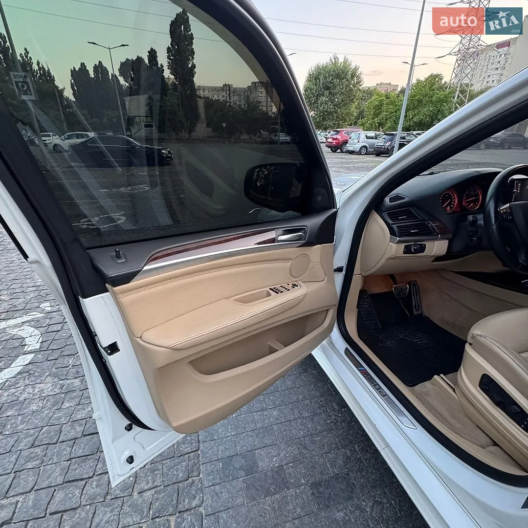 2012 BMW X5 M - мініатюра 12