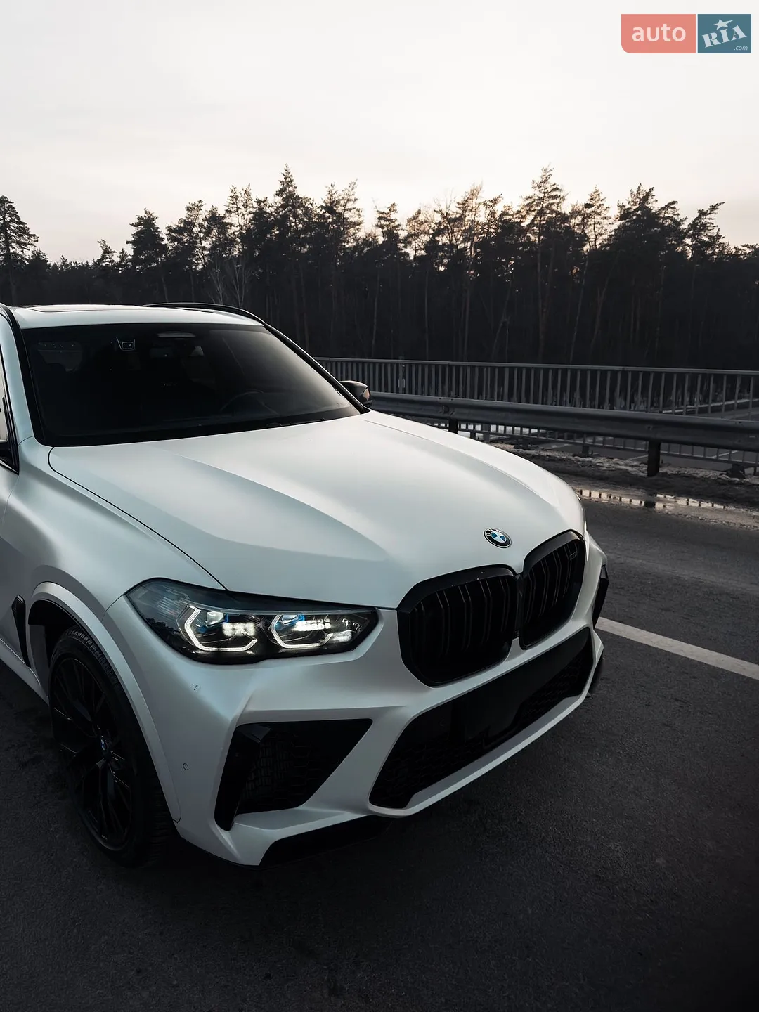 2022 BMW X5 M - мініатюра 5