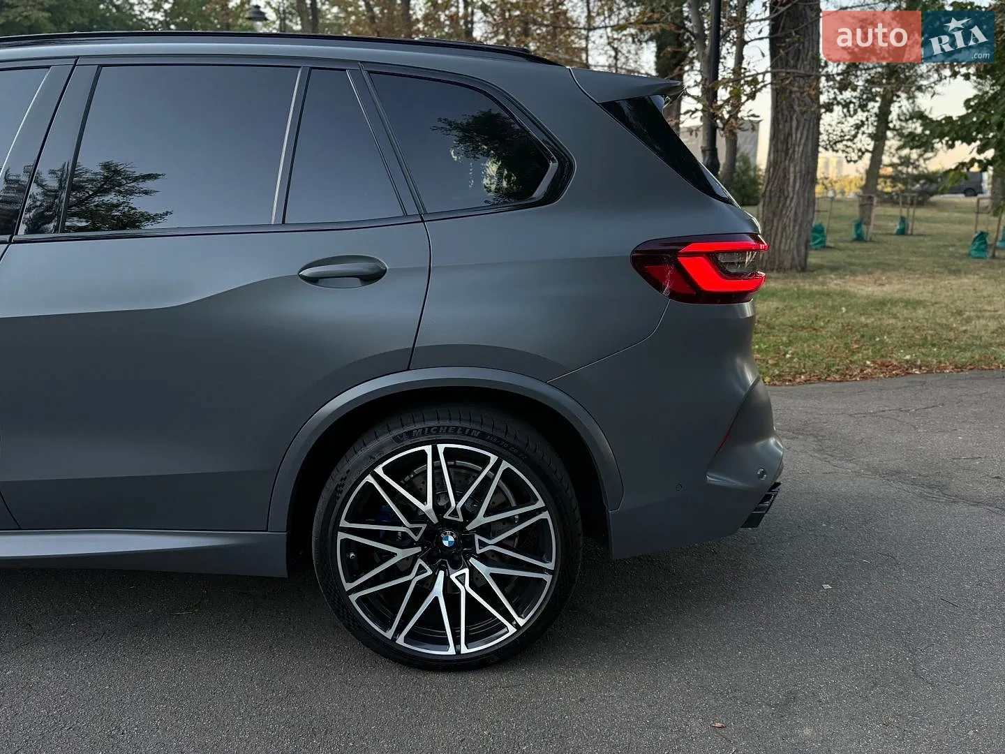 2021 BMW X5 M - мініатюра 17