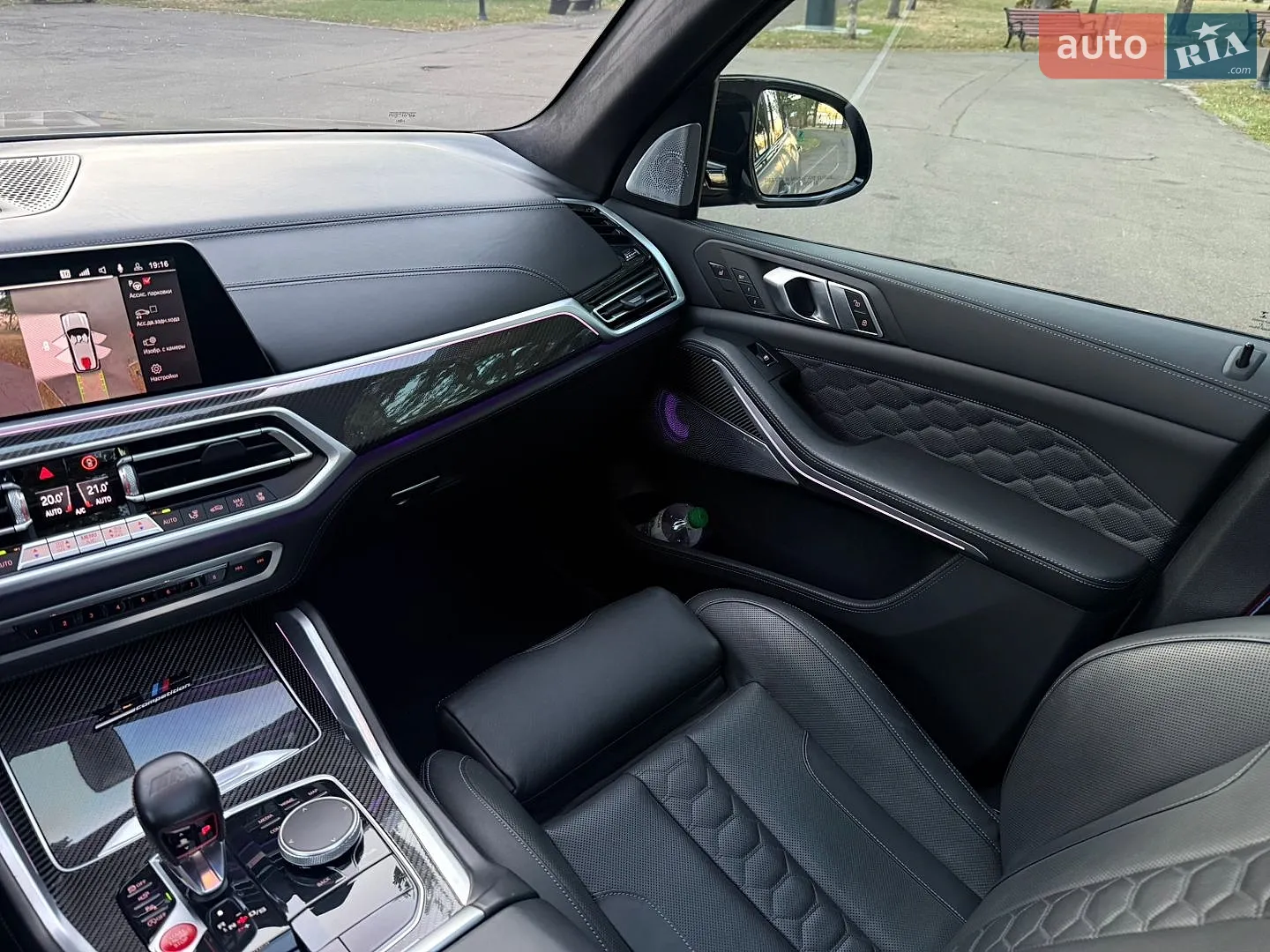 2021 BMW X5 M - мініатюра 31