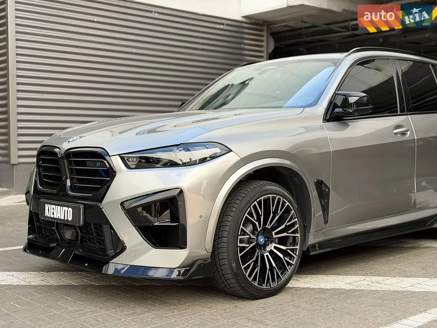 2022 BMW X5 M - мініатюра 2